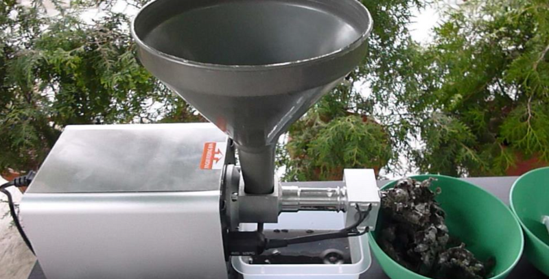 Presa de ulei de nuca electrica alimentare 220 V